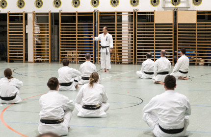 Herbstbesuch Tanaka sensei 2025